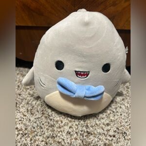 Squishmallow Shark - Gordon